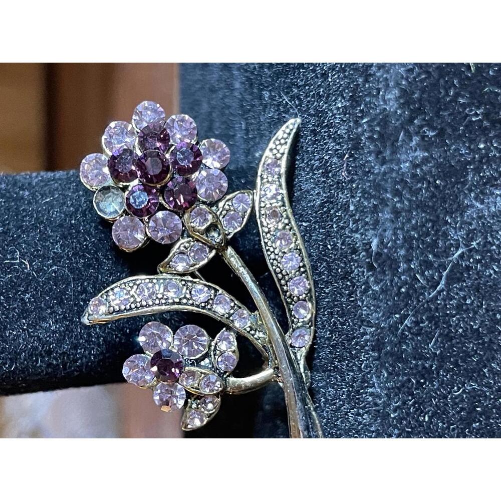Vintage Floral Brooch with Purple and Pink Rhinestones